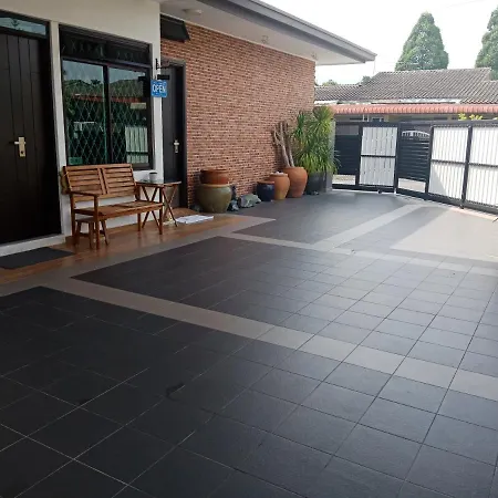 Austin Homestay Ipoh Exterior photo